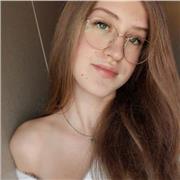Estudiante de Medicina, experta en la rama científica